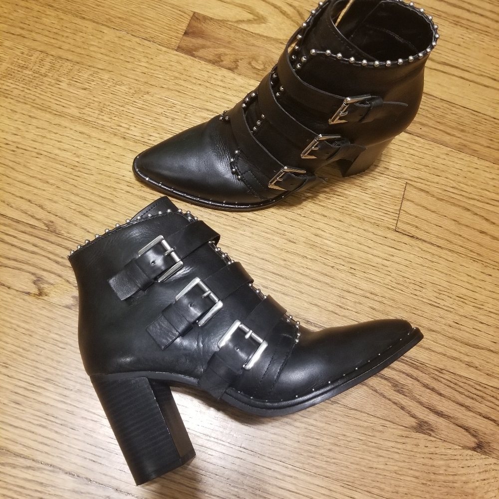 Steve Madden black beads booties